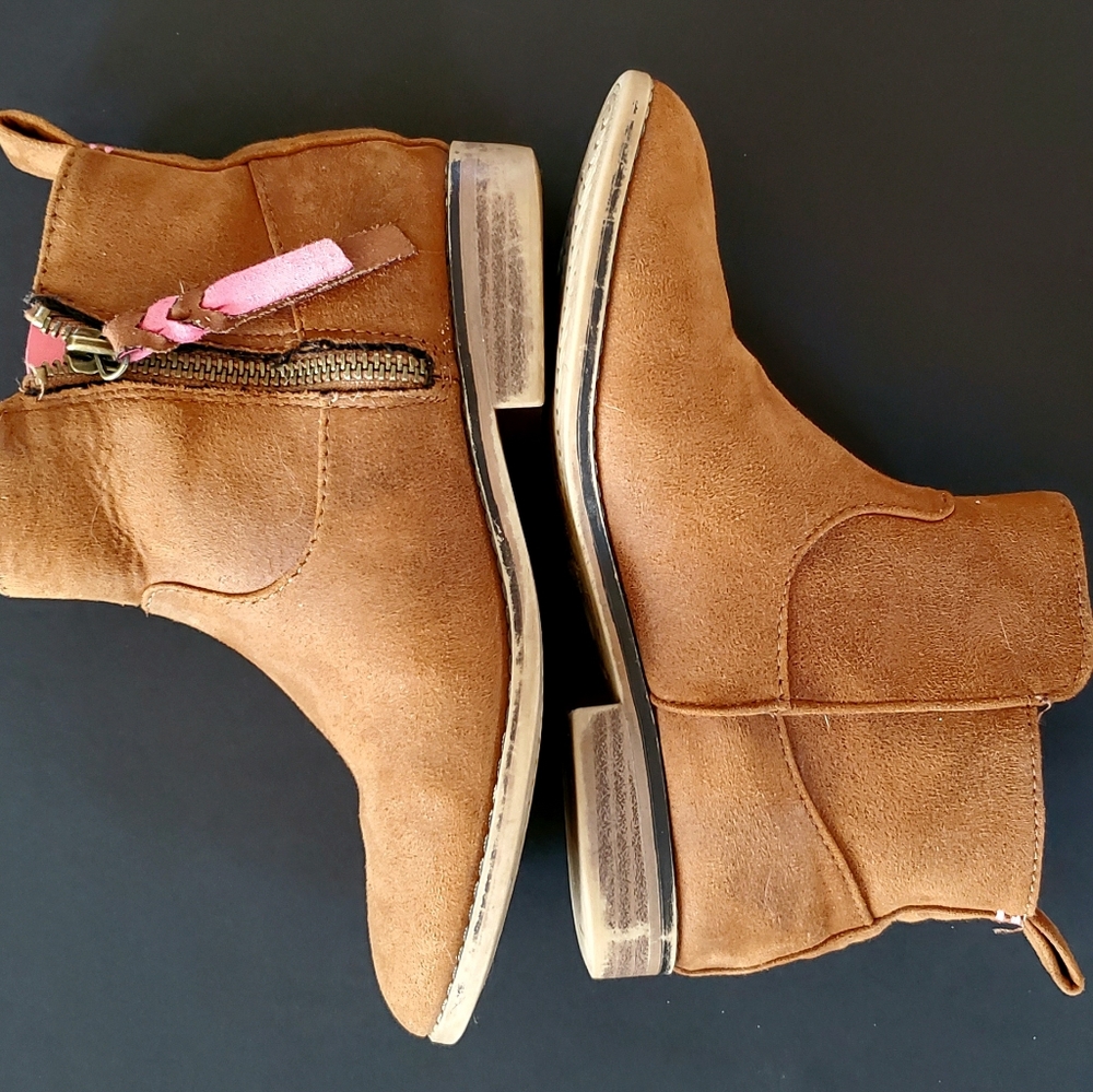 Cat & Jack Boots
